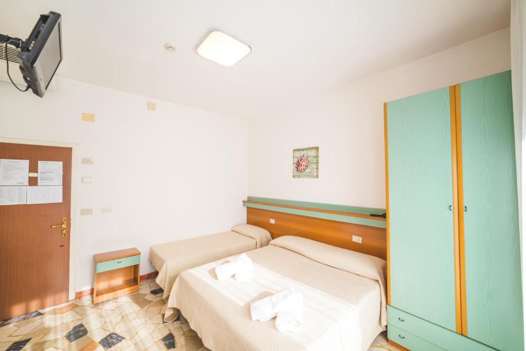 Hotel Grand Prix Sottomarina Buitenkant foto