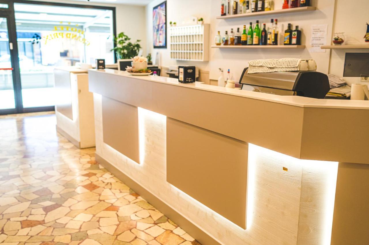 Hotel Grand Prix Sottomarina Buitenkant foto